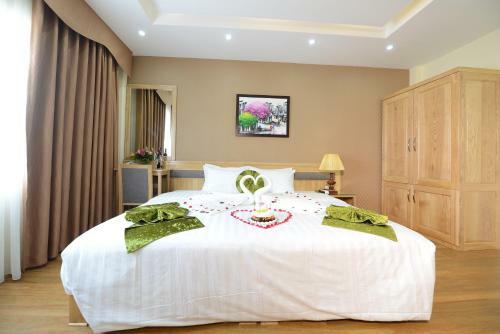 Blue Hanoi Inn Hotel