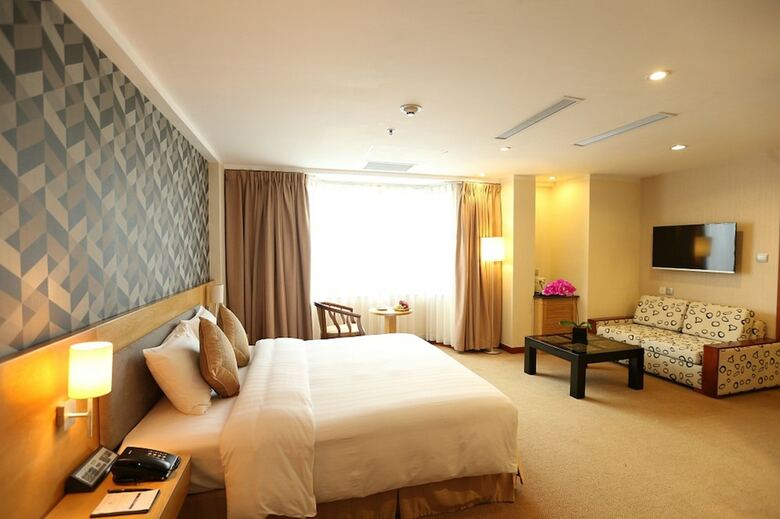 La Casa Hanoi Hotel