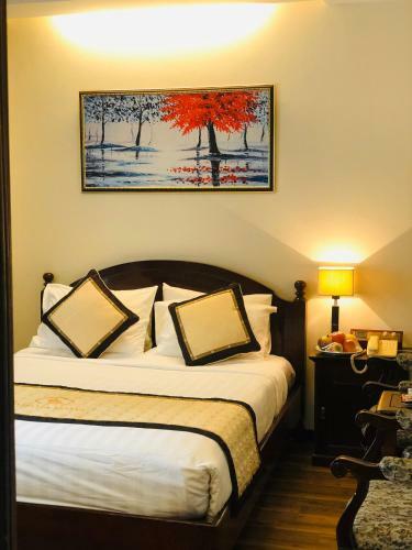 Camellia Hotel