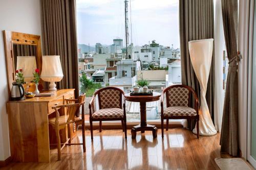 Rex Hotel & Apartment