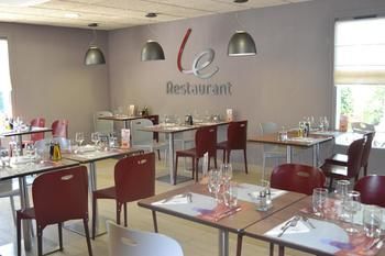 Hotel Campanile Arles