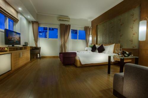 Hanoi Elegance Ruby Hotel