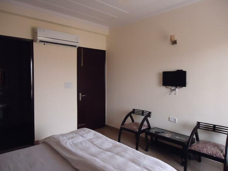 Hotel Shanti Villa