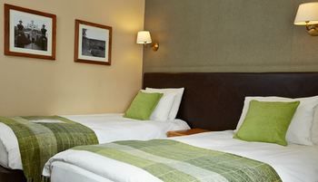 Hotel The Bell