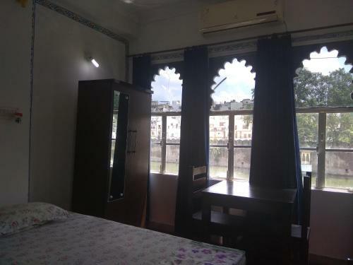 Hotel Gajkaran Haveli