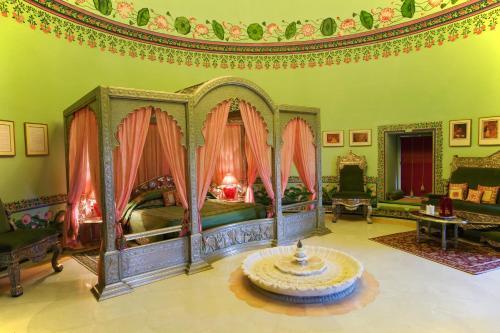 Hotel Shiv Niwas Palace - Grand Heritage