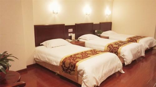 Greentree Inn Shandong Linyi Bus Station Express Hotel