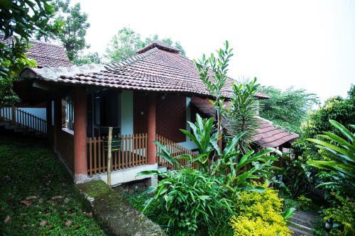 Hotel Crescent Residency