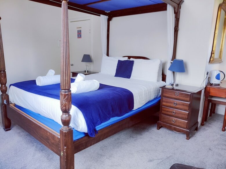 Wentworth House Hotel