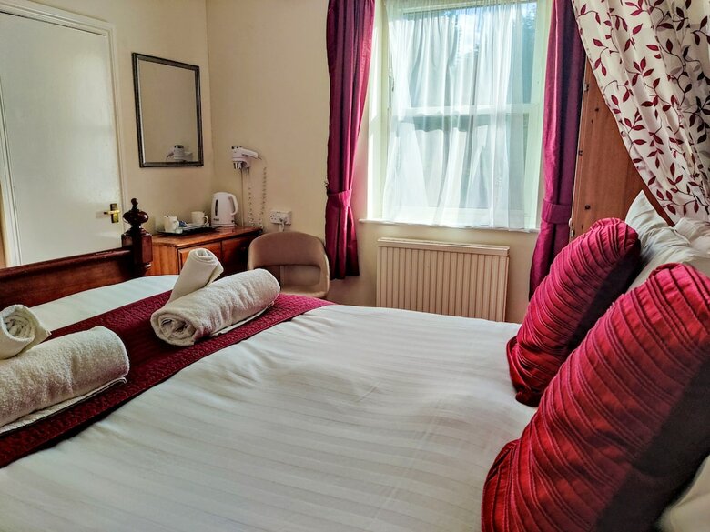 Wentworth House Hotel