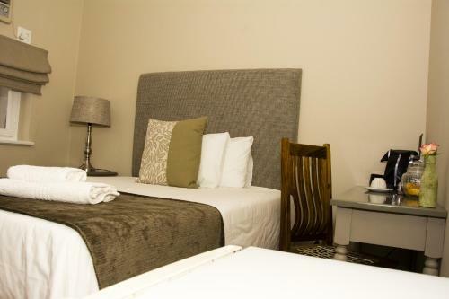 Hostal Hilltop Guest House