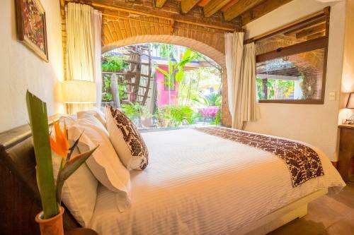Hotel Mes�n De Leyendas Downtown & Garden