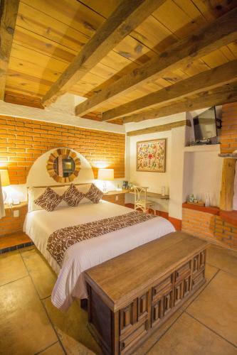 Hotel Mes�n De Leyendas Downtown & Garden