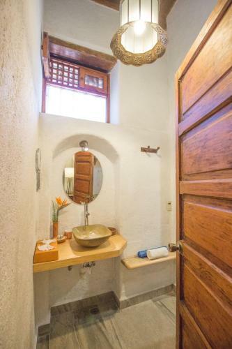 Hotel Mes�n De Leyendas Downtown & Garden