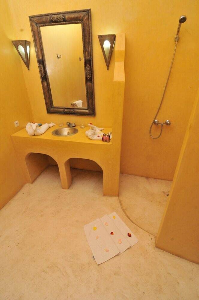 Bed & Breakfast Riad Kalinka Lotus Marrakech