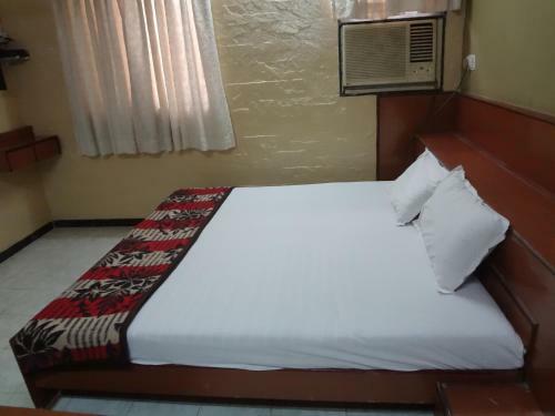 Hostal Hotel Happy Home