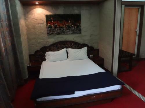 Hostal Hotel Happy Home