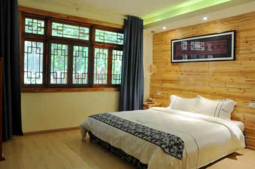 Posada Zhaoxing Dongquan Time Traveller Inn