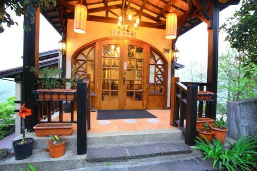 Bed & Breakfast Sun Shine Vacation Villa