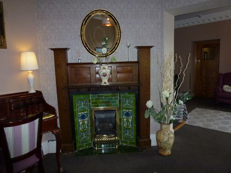 Hotel Egans House