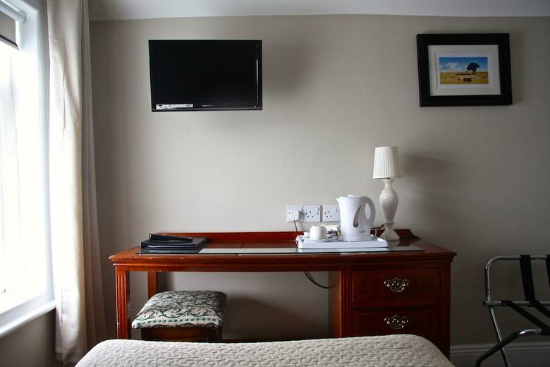 Hotel Egans House