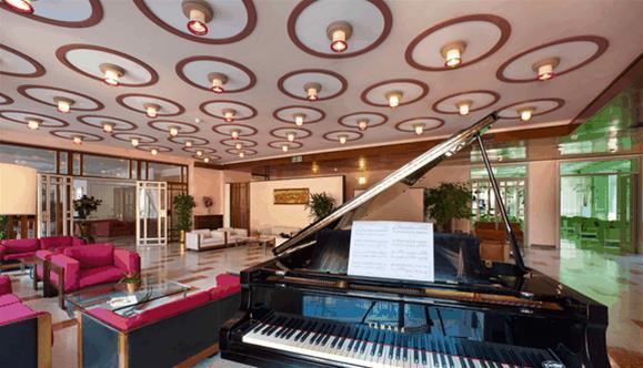 Hotel Grand Continental