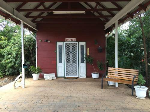 Village Motor Inn