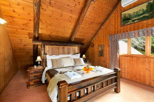 Lodge Eagles Nest Luxury Mountain Retreat