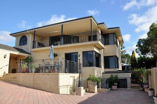 Apartamentos Alfred Cove Short Stay