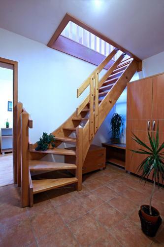 Hostal Wellness Penzion Pod Rozhlednou
