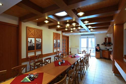 Hostal Wellness Penzion Pod Rozhlednou