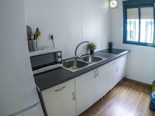 Centro De Ocio Al�a Bungalows Camping Rafting Benamej�