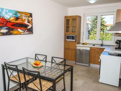 Apartment In Funtana With Three-bedrooms 1