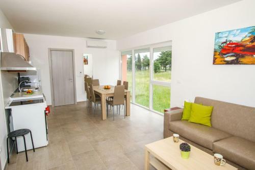Apartment In Funtana With Three-bedrooms 1