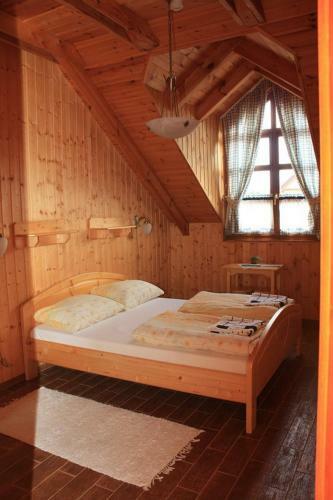 Hostal Radics Panzi� �tterem �s Wellness K�zpont