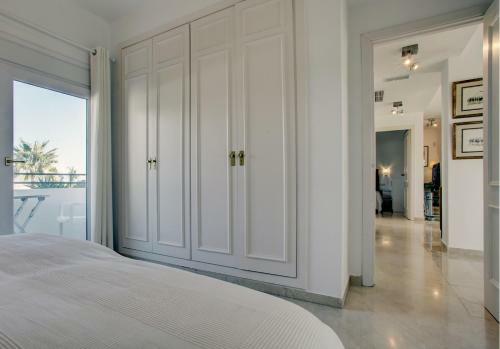 Sunny Golf Apartment