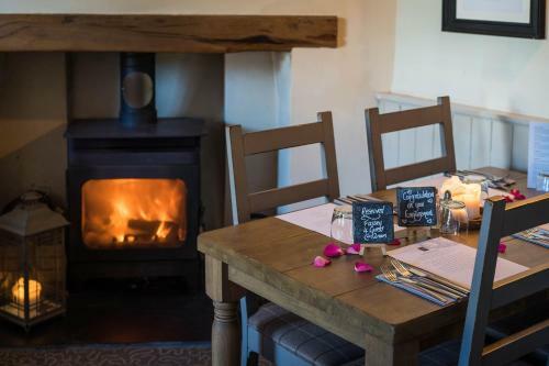 Posada Greyhound Inn Wilton