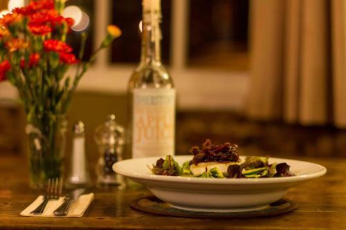 Bed & Breakfast The Holford Arms