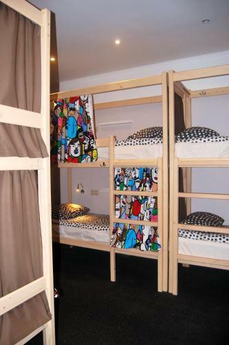 Ilian Hostel