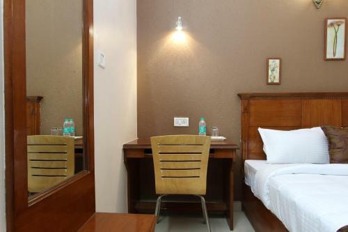 Hotel Dm Bluemoon Grand