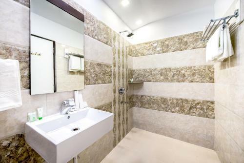 Hotel Jai Ambe Maa Inn