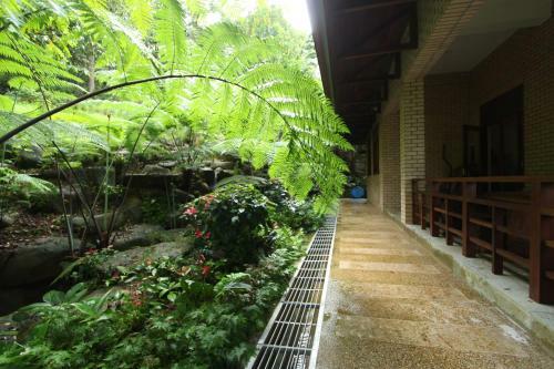 Hotel Harmony Valley Retreat