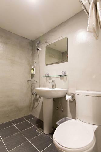 Posada Traveller Inn Tiehua Light Spot Hotel