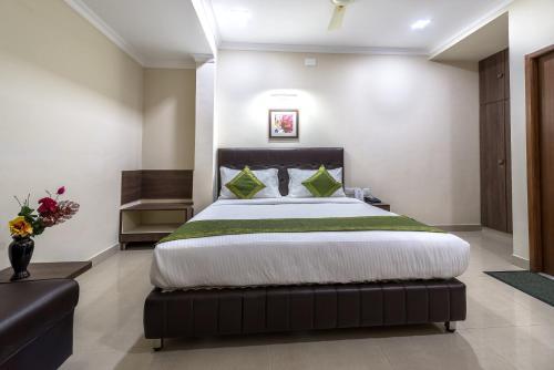 Bed & Breakfast Mount Kailash Suites