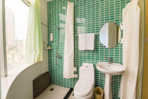 Hotel Hi Inn Ningde Wanda Plaza