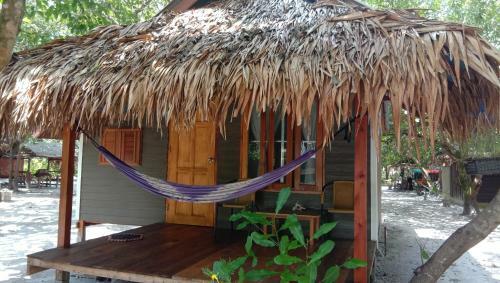 Hotel Lazy Hut