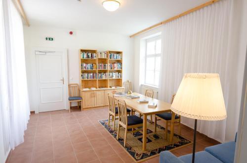 Hotel Schloss Gumpoldskirchen - Deutsch-ordenshaus