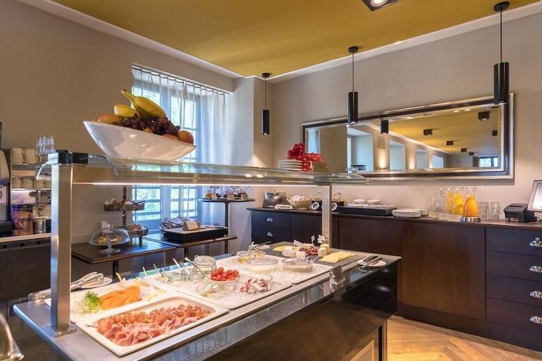 Hotel Kettenbr�cke