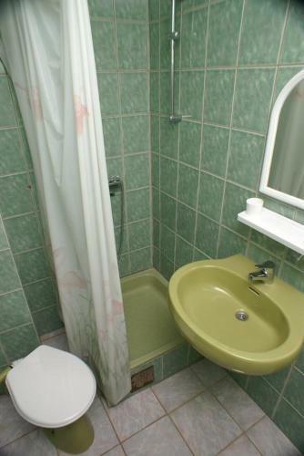 Hostal Triple Room Biograd Na Moru 4305c