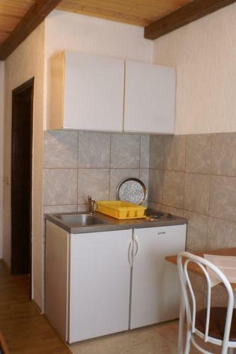 Hostal Triple Room Biograd Na Moru 4305c